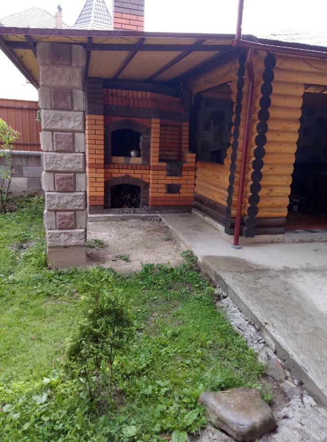 Zatushok Pid Goroyu Villa Verkhovyna Buitenkant foto